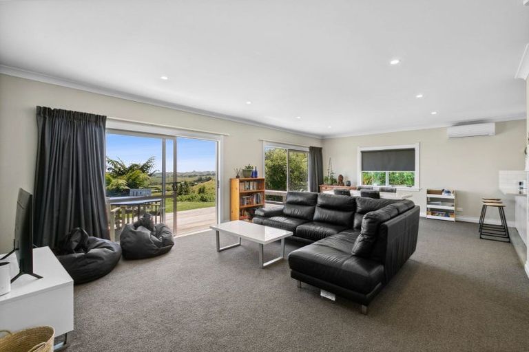 Photo of property in 167 Wairau Road, Kaitake, New Plymouth, 4374