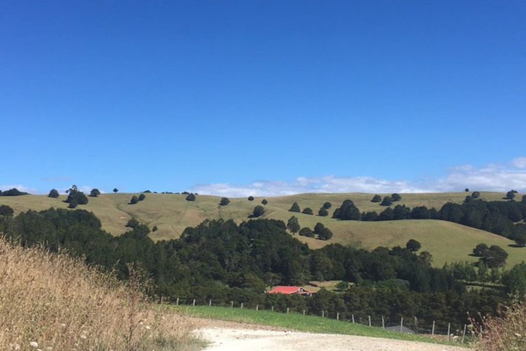 Photo of property in 67 Kaitara Lane, Kaiwaka, 0573