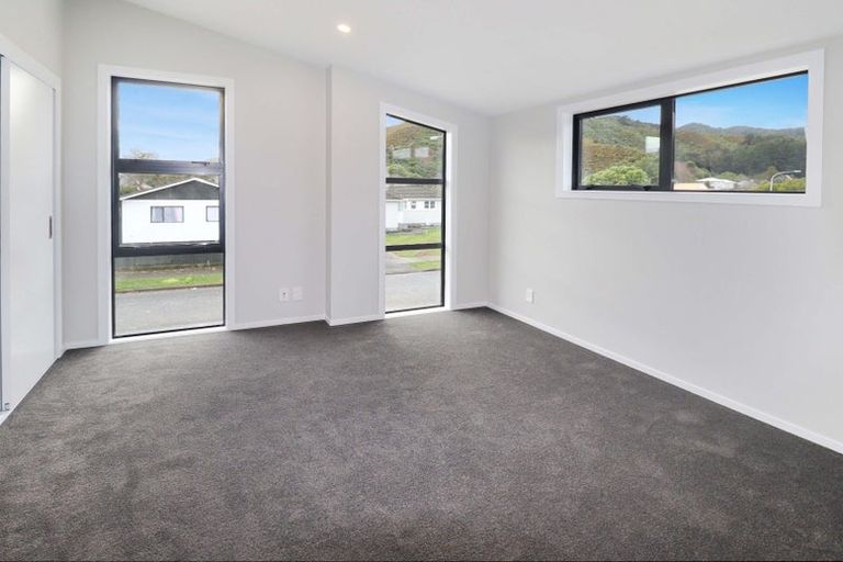 Photo of property in 103 Hewer Crescent, Naenae, Lower Hutt, 5011