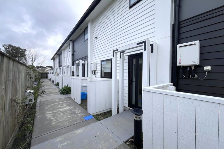 Photo of property in 2/36 Mitchell Street, Epuni, Lower Hutt, 5011