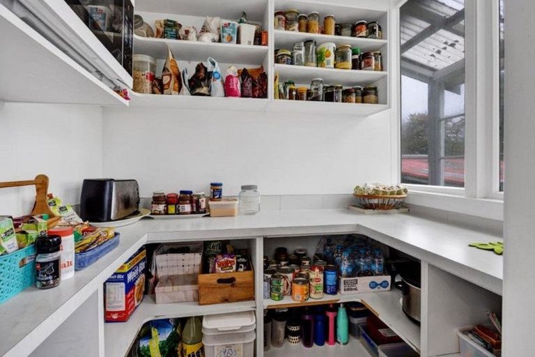 Photo of property in 51 Dives Avenue, Hawera, 4610