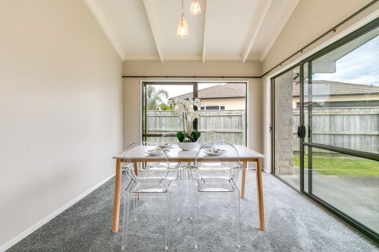 Photo of property in 25 Avenue Road, Greenmeadows, Napier, 4112