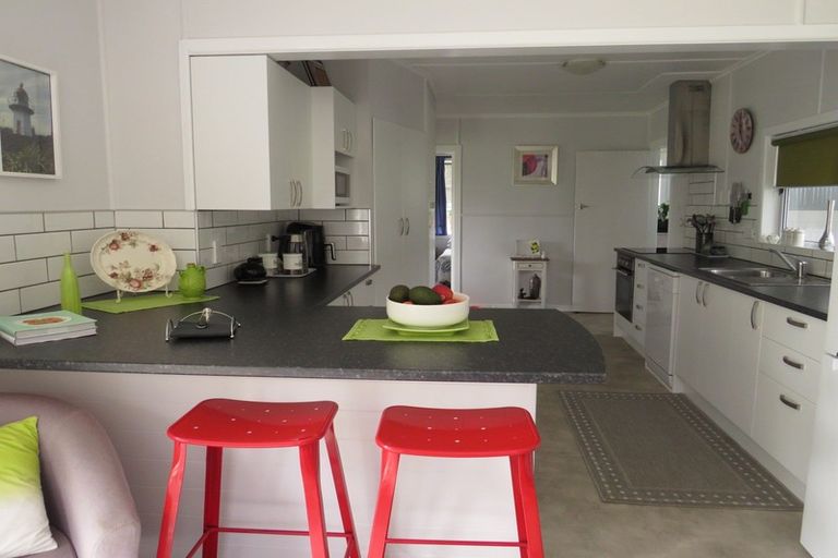 Photo of property in 332 Marine Parade, Wairoa, 4108