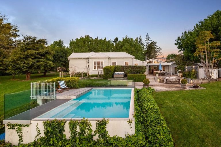 Photo of property in 392 Bawden Road, Dairy Flat, Albany, 0792