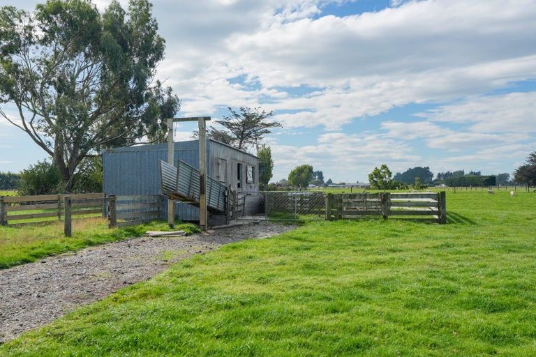 Photo of property in 239 Pomona East, Makarewa, Invercargill, 9876