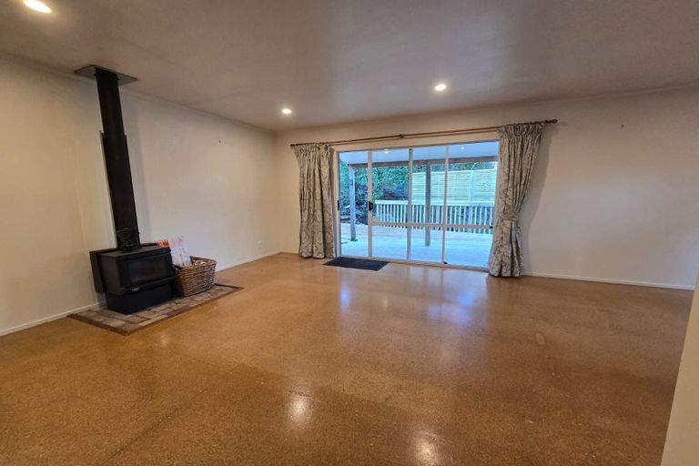 Photo of property in 218 Wade River Road, Wade Heads, Whangaparaoa, 0932