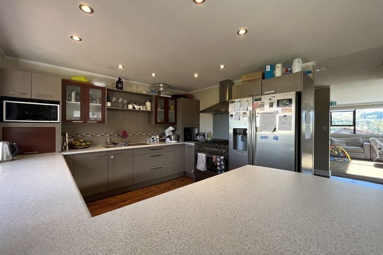 Photo of property in 4 Barque Crescent, Whitby, Porirua, 5024