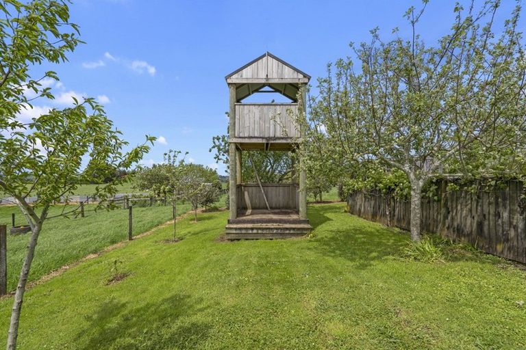 Photo of property in 79 Lincoln Road East, Everett Park, Inglewood, 4389