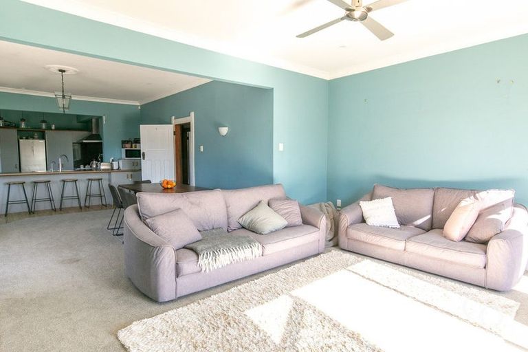 Photo of property in 1024 Maraekakaho Road, Raureka, Hastings, 4120