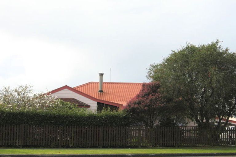 Photo of property in 106 Paramount Parade, Tikipunga, Whangarei, 0112