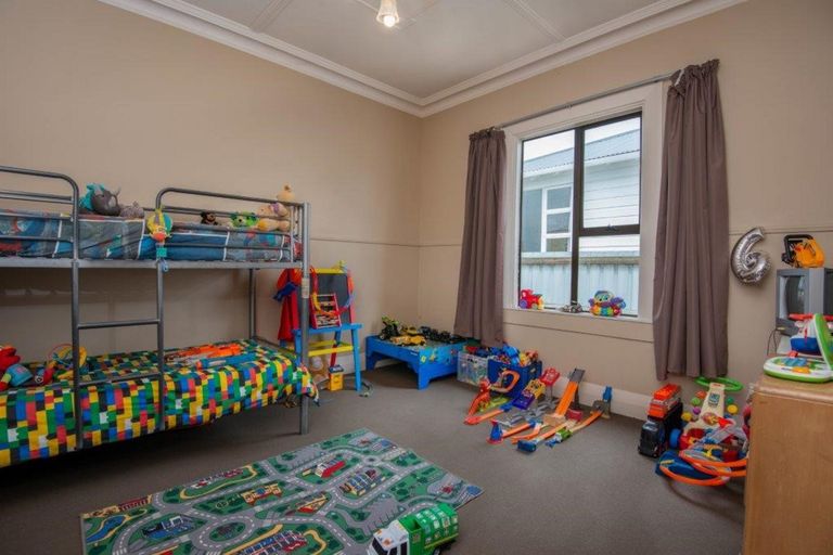 Photo of property in 91 Richardson Street, Saint Kilda, Dunedin, 9012