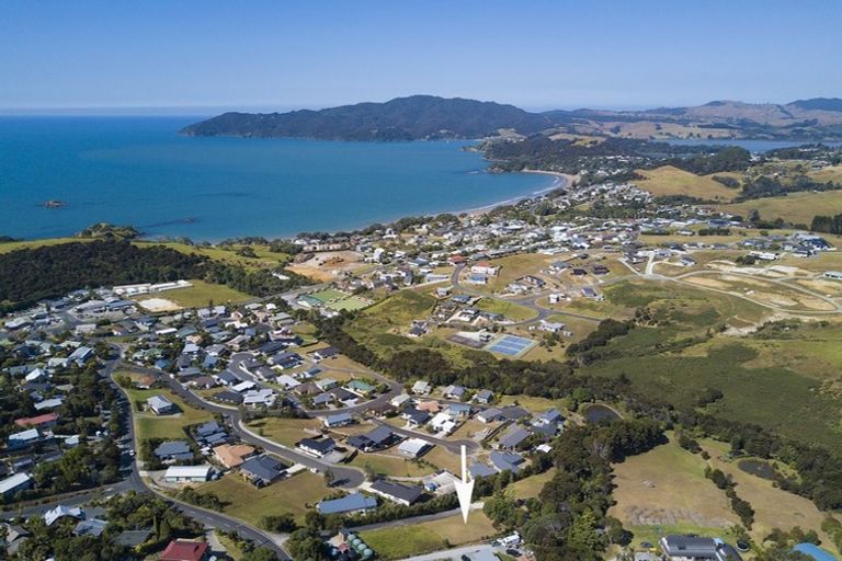 Photo of property in 88 Cable Bay Block Road, Cable Bay, 0420