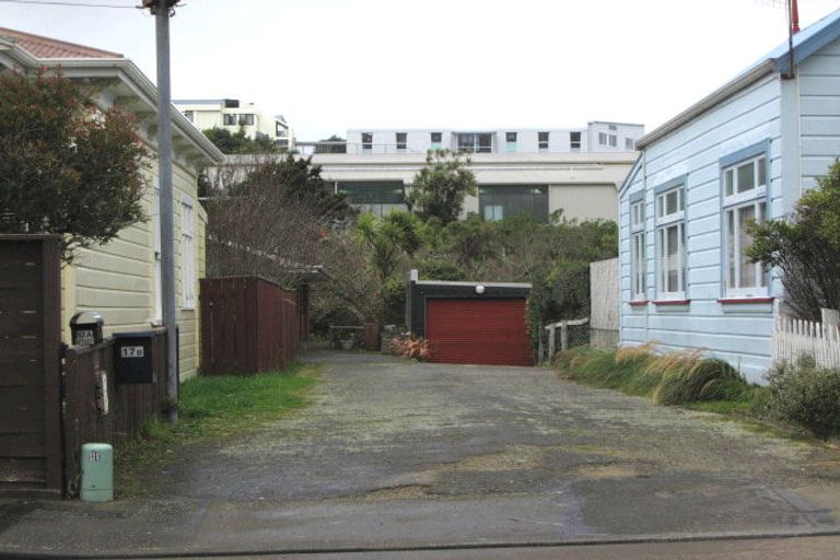 Photo of property in 17b Campbell Street, Karori, Wellington, 6012