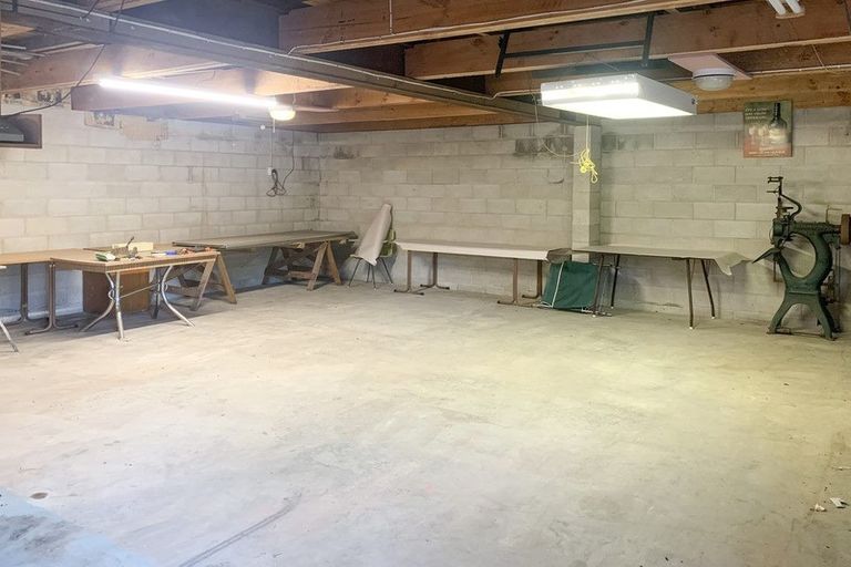 Photo of property in 22 Weston Road, Holmes Hill, Oamaru, 9401