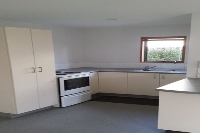 Photo of property in 2/13 Crohane Place, Addington, Christchurch, 8024