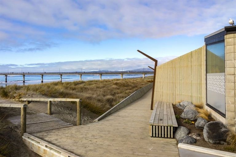 Photo of property in 163a Marine Parade, New Brighton, Christchurch, 8083