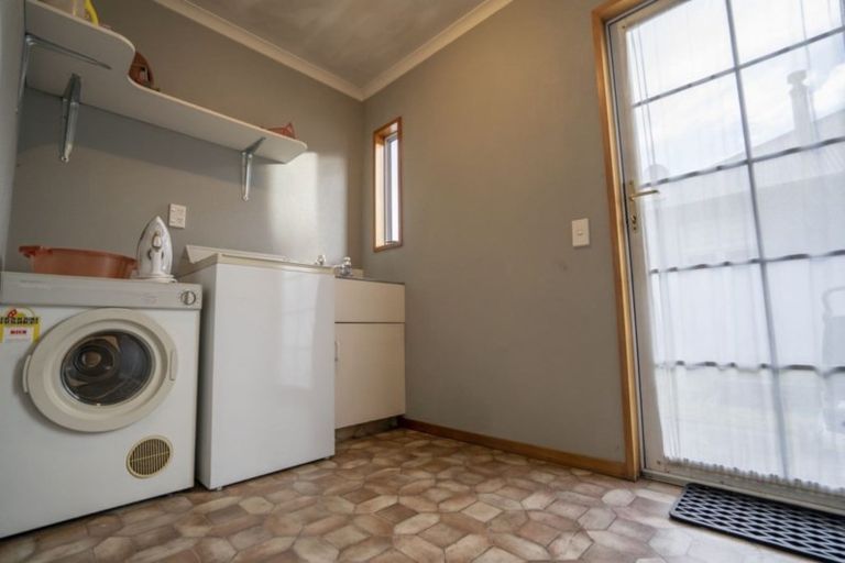 Photo of property in 2h Macmaster Street, Richmond, Invercargill, 9810