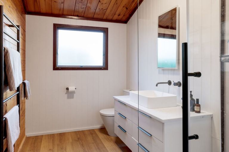 Photo of property in 6 Makorori Beach Road, Makorori, Gisborne, 4073