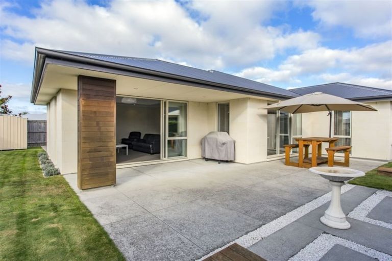 Photo of property in 15 Sovereign Boulevard, Kaiapoi, 7630