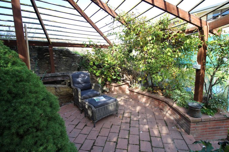 Photo of property in 12 Coulson Place, Alexandra, 9320