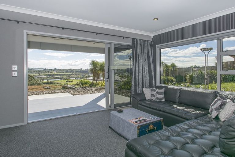 Photo of property in 91 Mortlake Heights, Pyes Pa, Tauranga, 3112