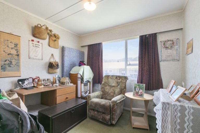 Photo of property in 35b Stockdale Street, Wainuiomata, Lower Hutt, 5014