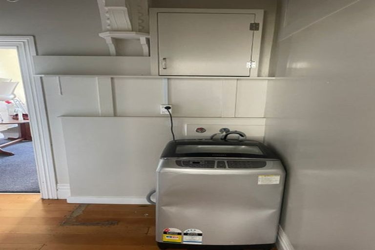 Photo of property in 1a Birkenhead Avenue, Birkenhead, Auckland, 0626