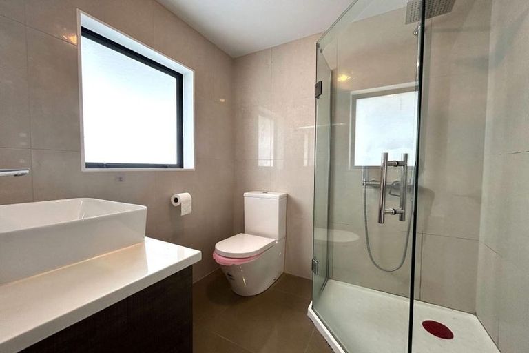 Photo of property in 10 Irongate Avenue, Ranui, Auckland, 0612