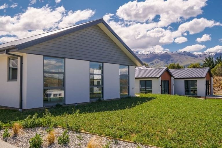 Photo of property in 7 Arion Court, Mount Pisa, Cromwell, 9383