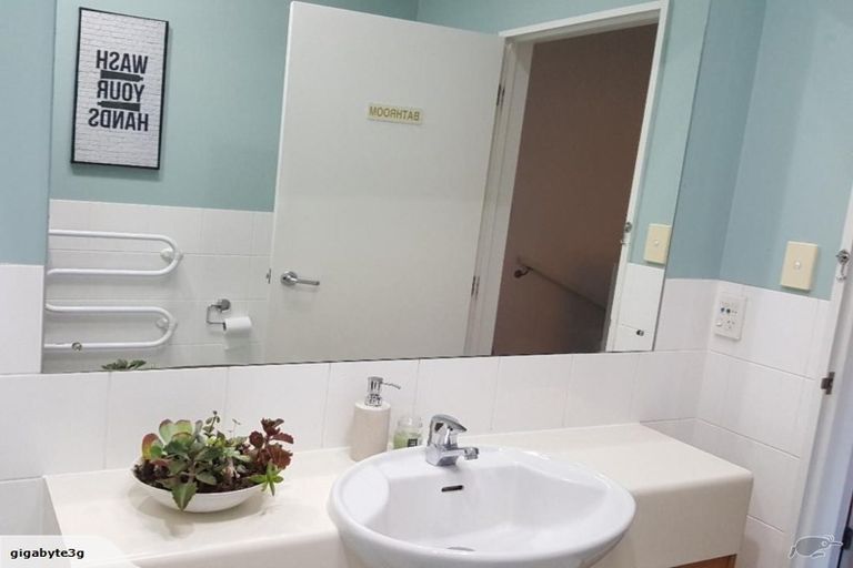 Photo of property in 7a/8 Quay Street, Auckland Central, Auckland, 1010