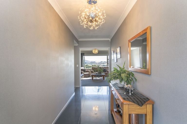 Photo of property in 91 Mortlake Heights, Pyes Pa, Tauranga, 3112