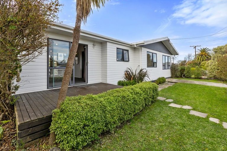 Photo of property in 1 Keir Crescent, Lansdowne, Masterton, 5810