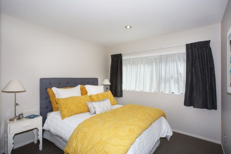 Photo of property in 15 Bob Craig Place, Pukekohe, 2120