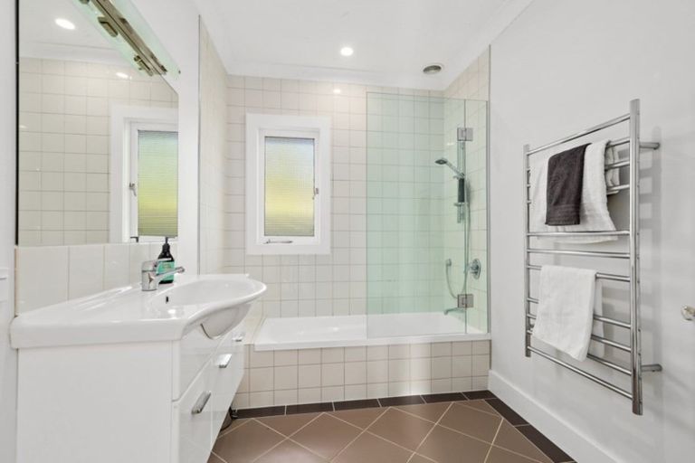 Photo of property in 16 Mahurangi East Road, Snells Beach, Warkworth, 0982