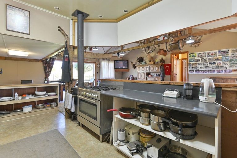 Photo of property in 81 Pohokura Road, Tutira, Napier, 4188