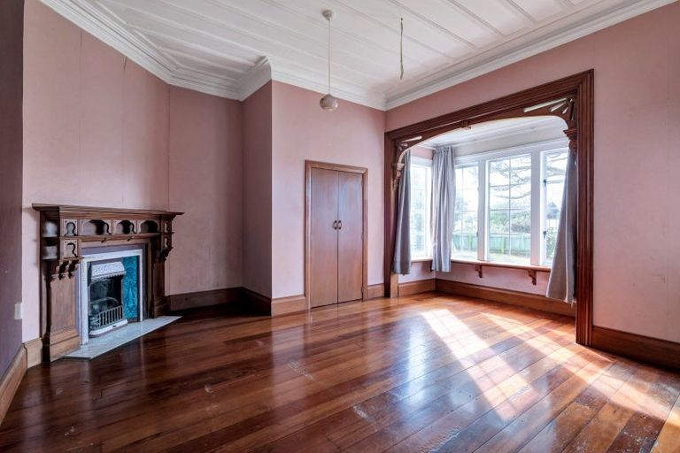 Photo of property in 76 South Road, Manaia, 4612