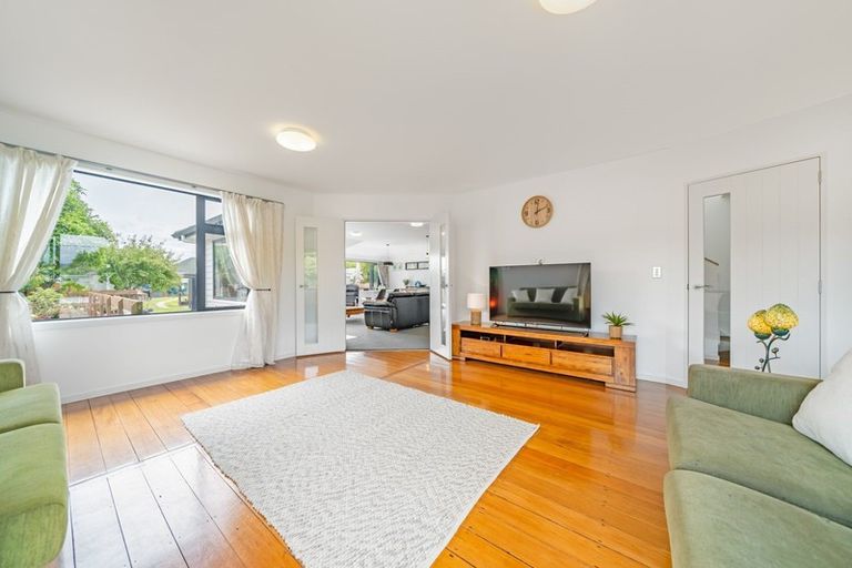 Photo of property in 15 Thackeray Street, Trentham, Upper Hutt, 5018