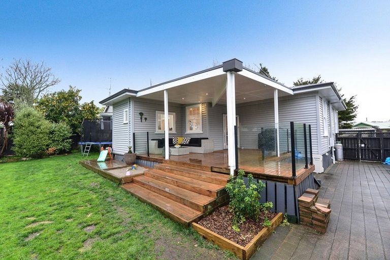 Photo of property in 3 Moore Street, Leamington, Cambridge, 3432