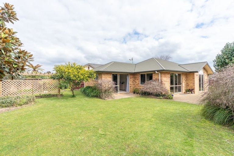 Photo of property in 9 Saint James Drive, Huntington, Hamilton, 3210