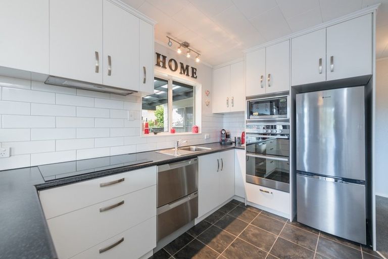 Photo of property in 6 Jellicoe Avenue, Stoke, Nelson, 7011