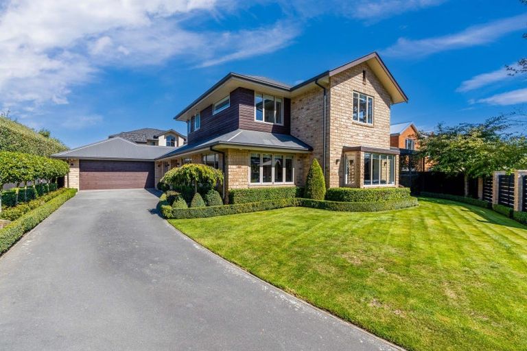 Photo of property in 40 Birkdale Drive, Shirley, Christchurch, 8061