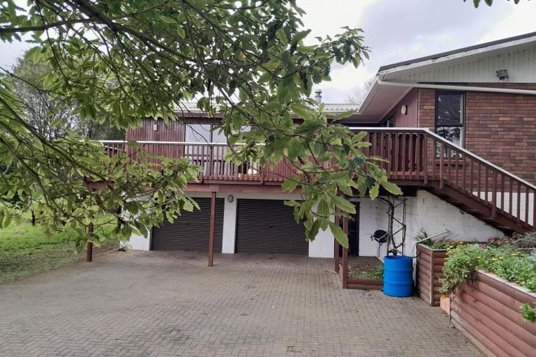 Photo of property in 20 Bungard Road, Karaka, Papakura, 2580