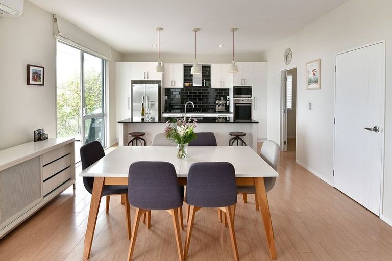 Photo of property in 1211 Whangaparaoa Road, Gulf Harbour, Whangaparaoa, 0930