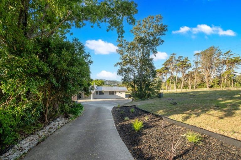 Photo of property in 87 Spur Road, Stillwater, Silverdale, 0993