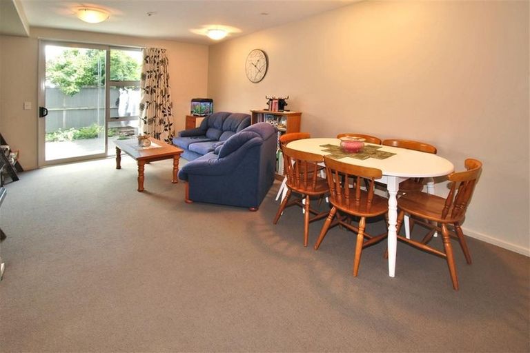 Photo of property in 6/14 Brougham Street, Addington, Christchurch, 8024