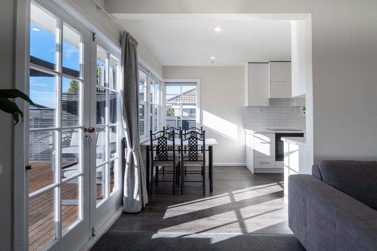 Photo of property in 8 Denise Crescent, Hornby, Christchurch, 8042