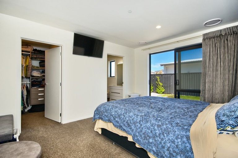 Photo of property in 24 Risinghurst Terrace, Lower Shotover, Queenstown, 9304