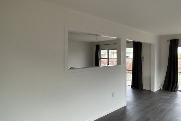 Photo of property in 8 Clancy Place, Nawton, Hamilton, 3200