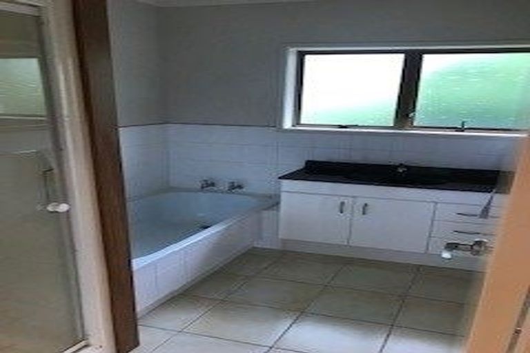 Photo of property in 3/22 Alma Road, Milford, Auckland, 0620