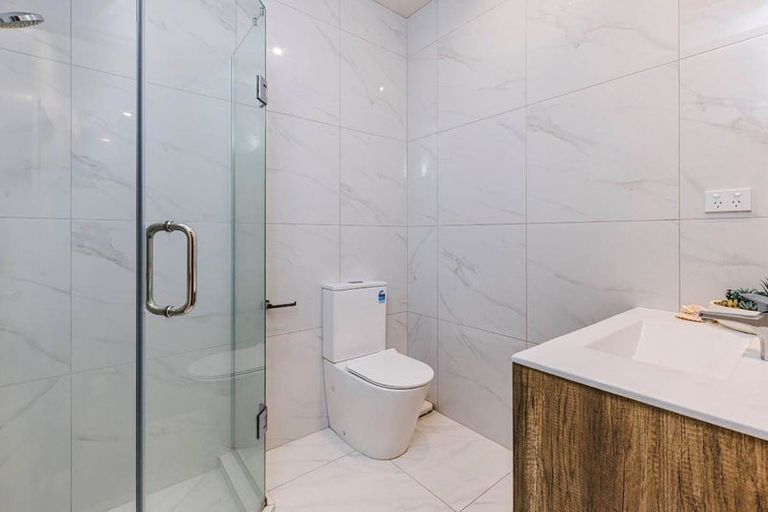 Photo of property in 18b Poruru Close, Papakura, 2110